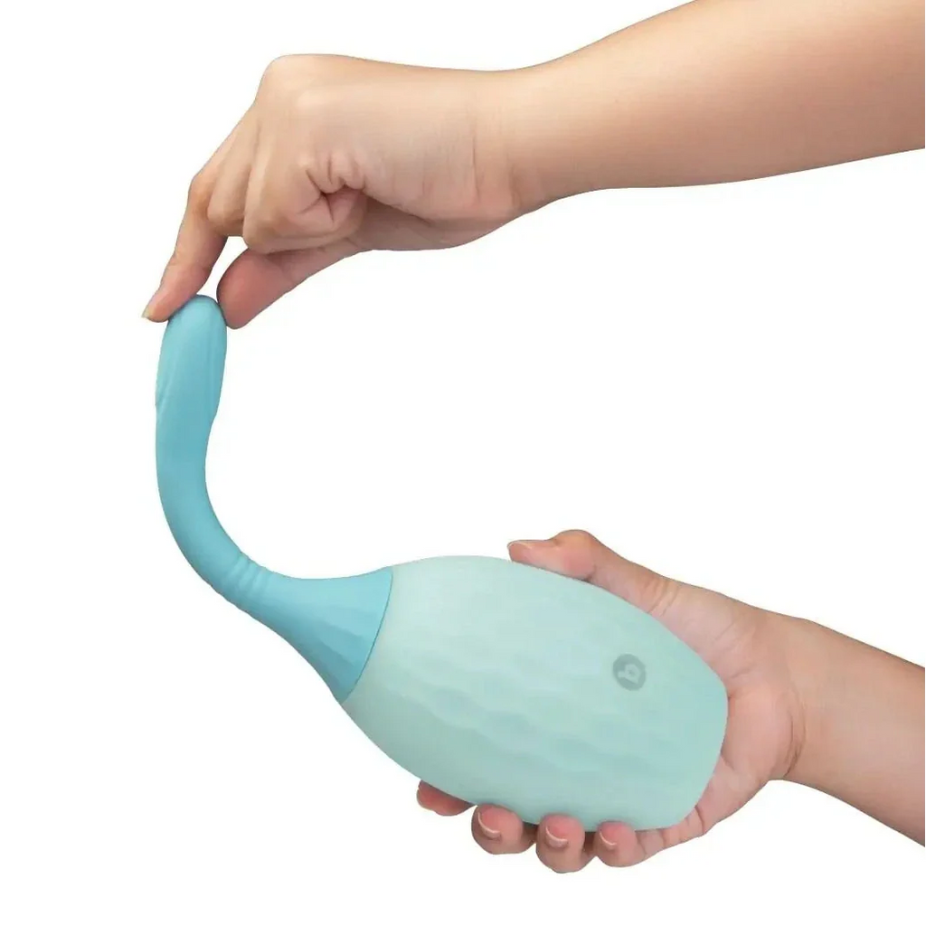 b-Vibe Silicone Flexflow Douche 350ml Anal Enema Curved Nozzle Cleaning